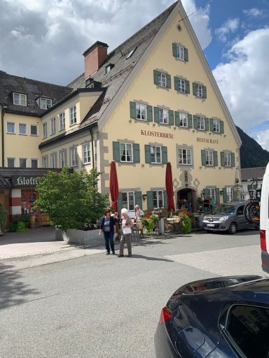 Mittagessen im Ludwig der Bayer Ausflug Zugspitzland